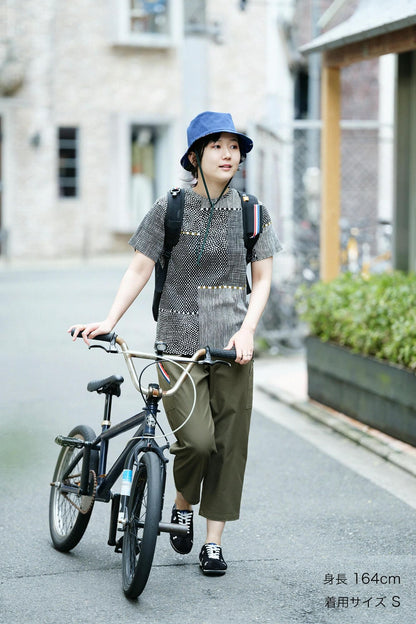 高島縮 40/40 半袖Tシャツ／間がさね（まがさね） 墨黒（すみくろ）に苔（こけ）