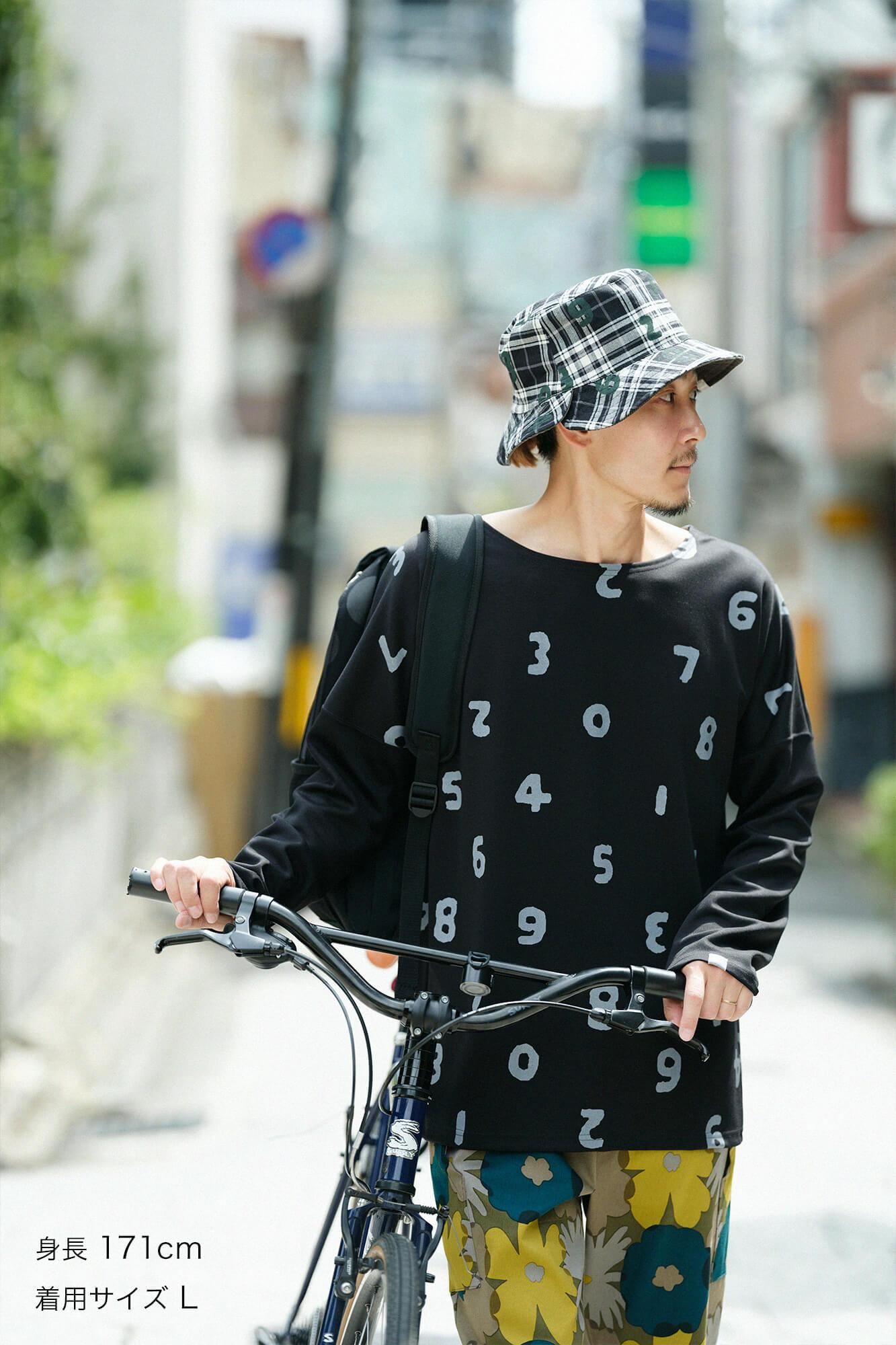 ダンボールニット 型ぬき長袖Tシャツ／SO-SU-U上下（しょうか） 濡羽色（ぬればいろ）▲