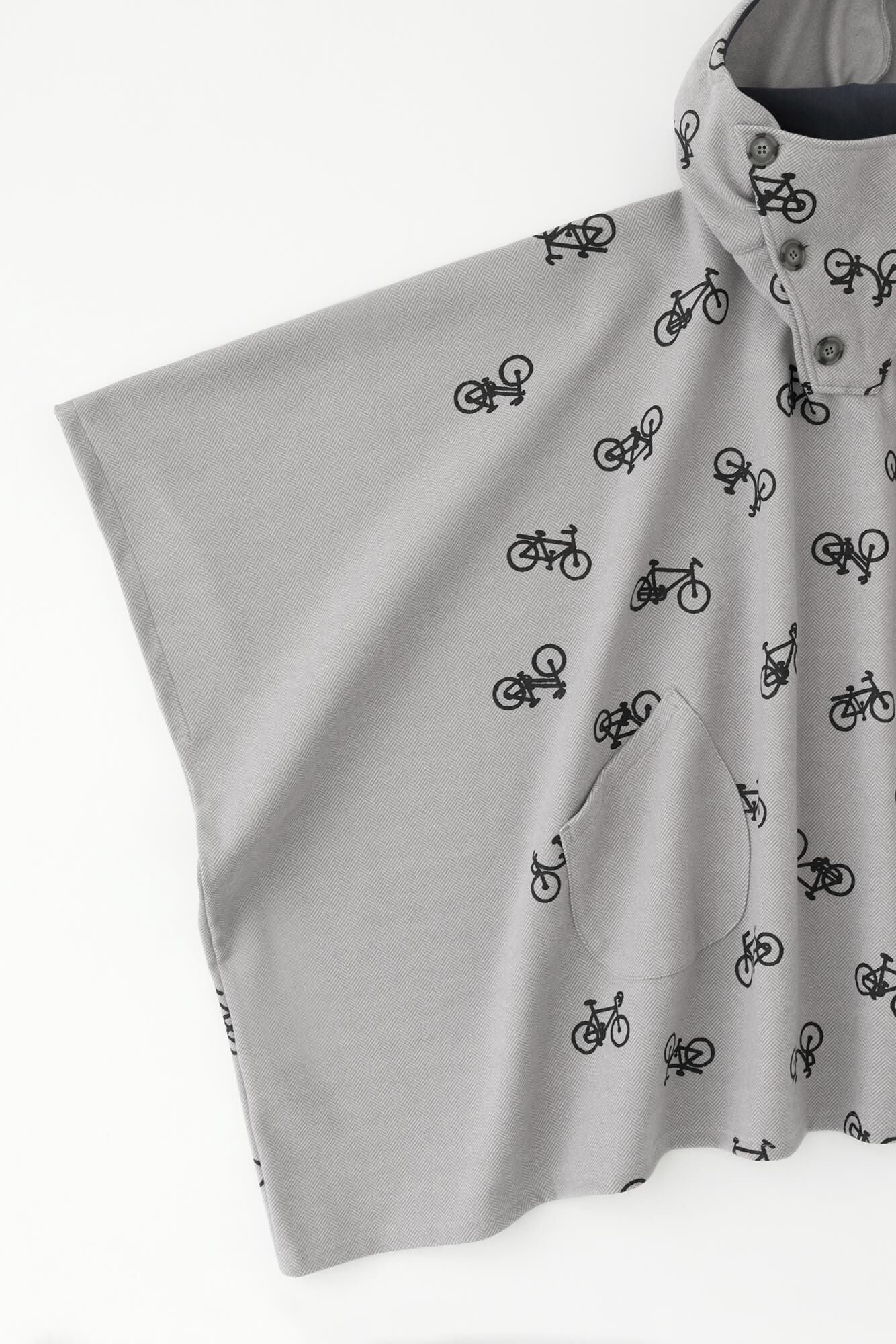 【net限定】ヘリンボーン ジャカールニット BIKEポンチョ／チャリンチャリンあっちこっちと余白（よはく） 銀鼠（ぎんねず）