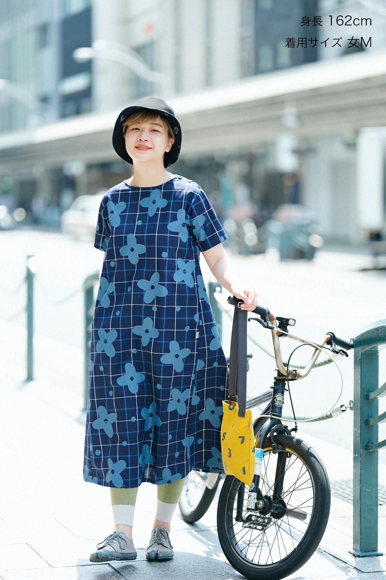インディゴブロードチェック BIKEワンピース／山花風（やまはなかぜ）