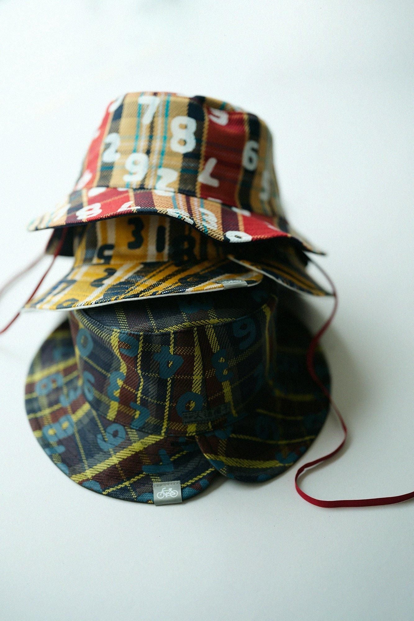 ヘビーツイルチェック リバーシブル BIKE HAT／SO-SU-U昆（こん） 上下（しょうか） 黄金色（こがねいろ）