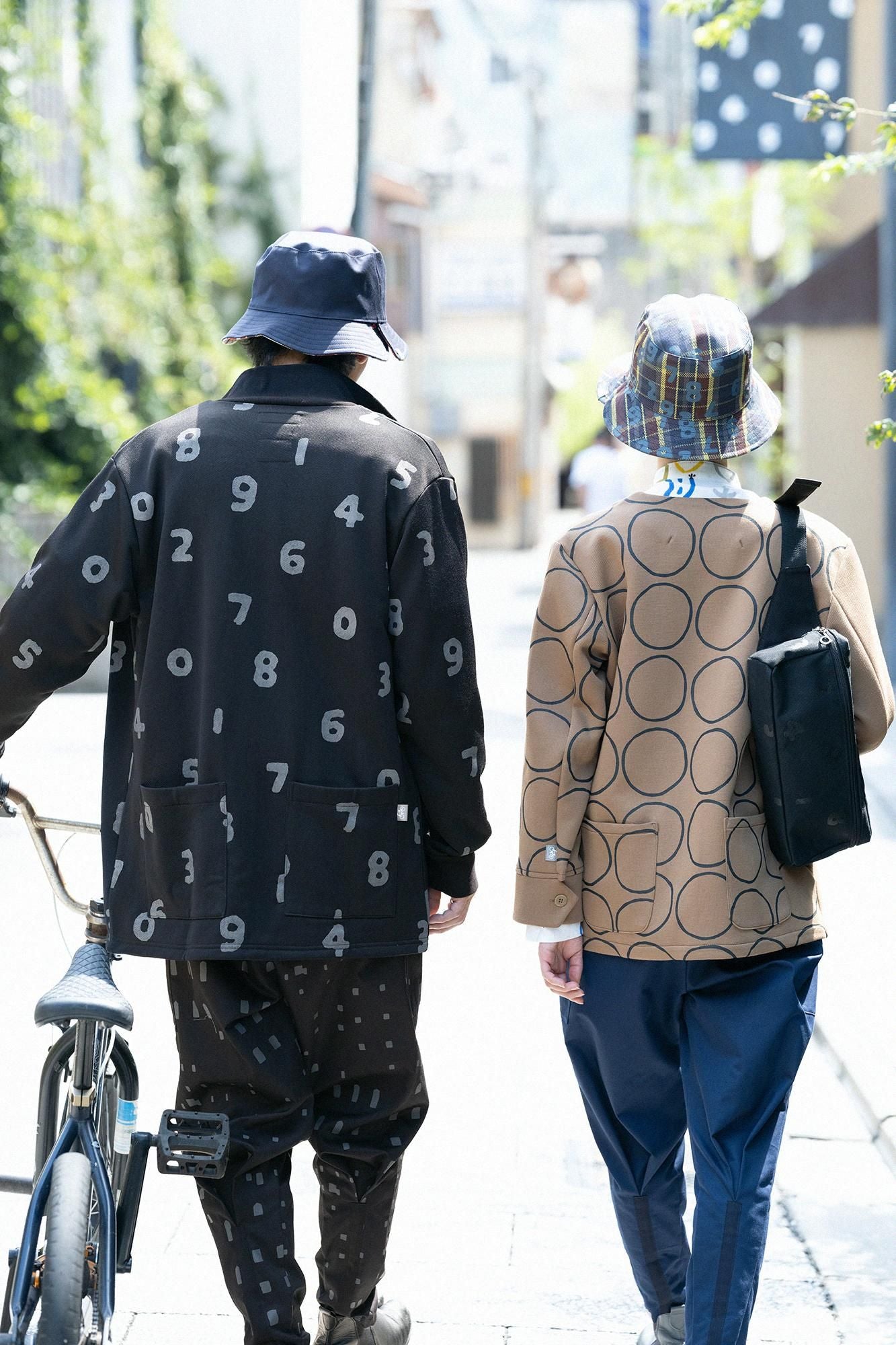 裏毛 ZIP UP BIKEブルゾン／SO-SU-U 濡羽色（ぬればいろ）