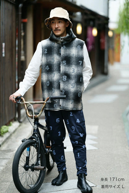 ボンディングニット BIKEフードベスト／SO-SU-U 濡羽霞格子（ぬればかすみこうし）