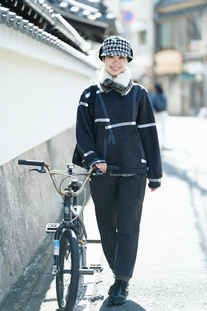 リバーシブル BIKEネックウォーマー／コネコあっちこっち 海松色（みるいろ）