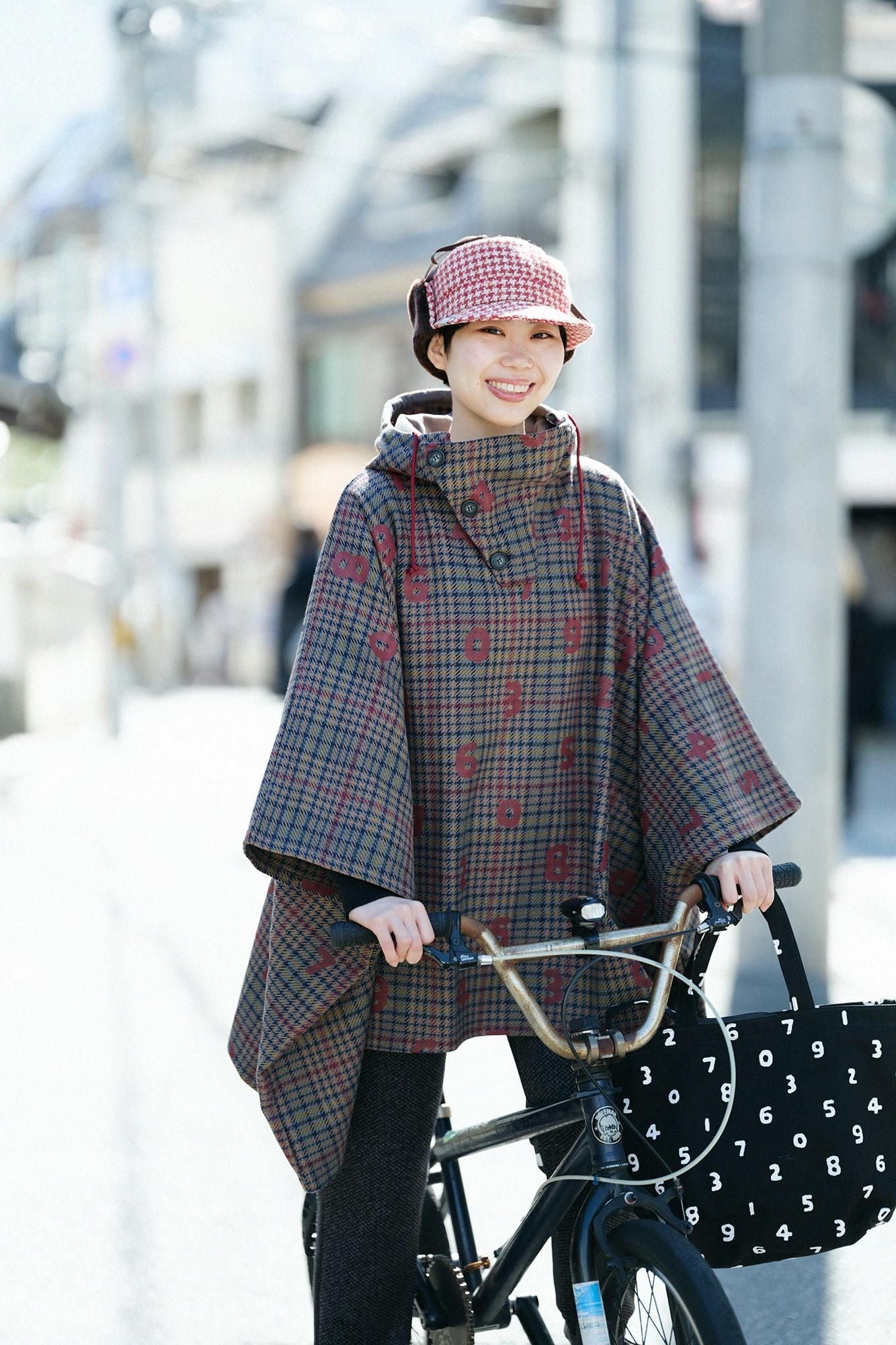 BALLIツイル BIKEポンチョ／SO-SU-Uと余白（よはく） グレーチェック
