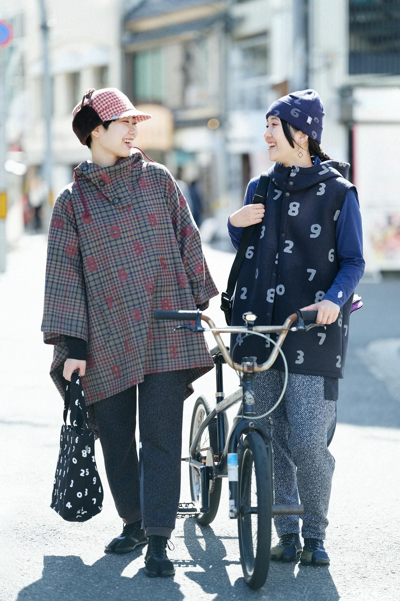 BALLIツイル BIKEポンチョ／SO-SU-Uと余白（よはく） グレーチェック