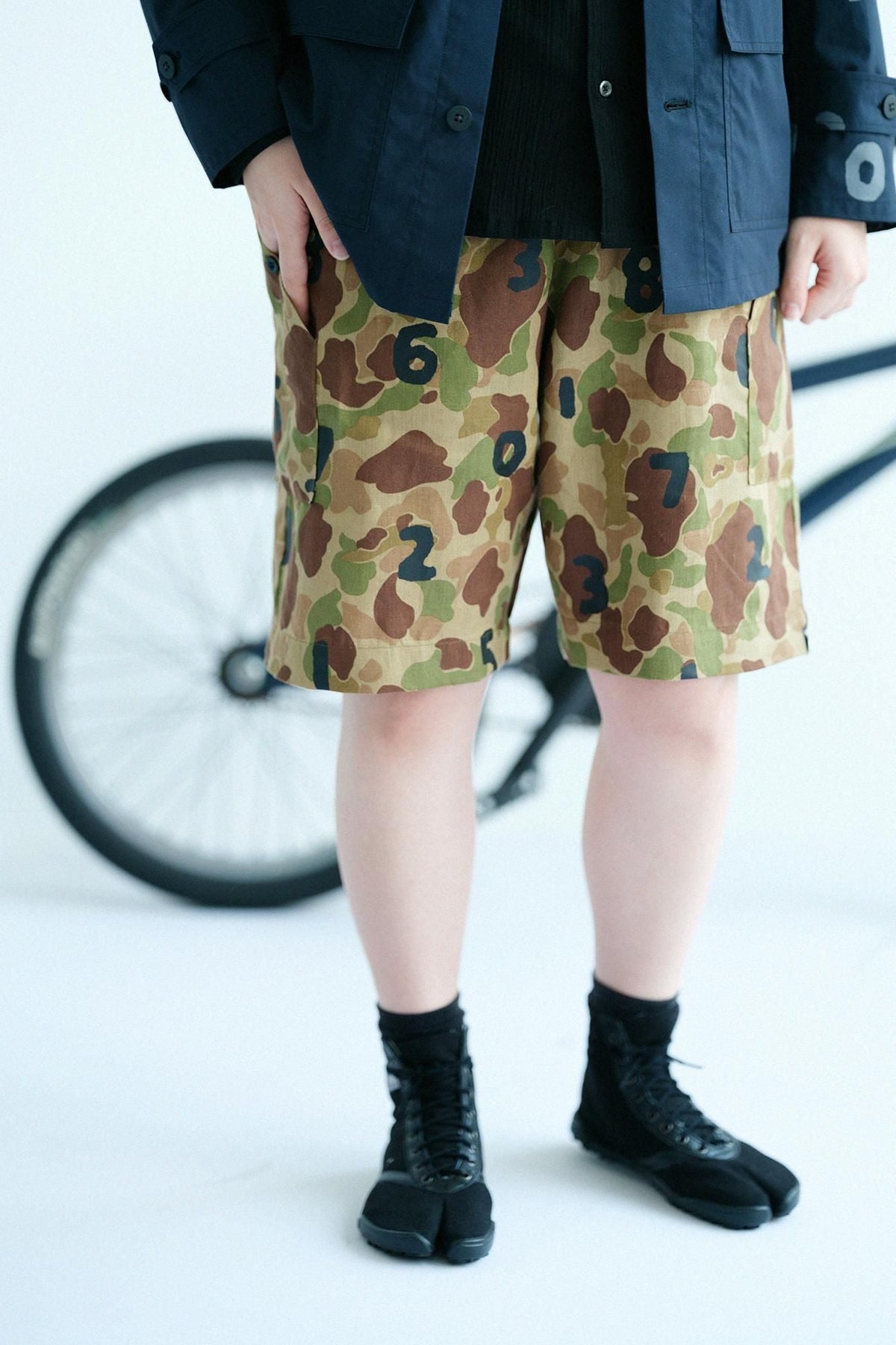 リネンツイル BIKEショーツ／duck hunter camo SO-SU-U 空五倍子色（うつふしいろ）
