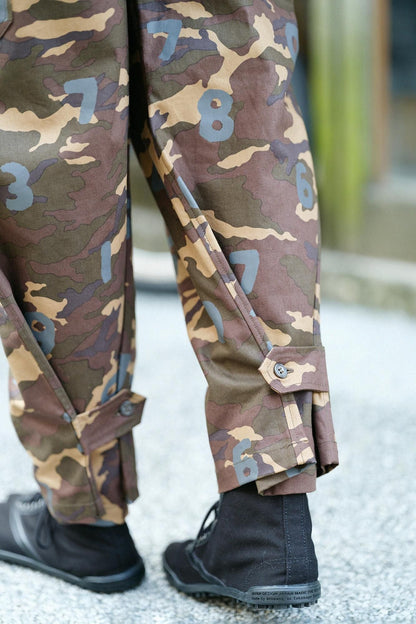 コットンキャンバス カーゴパンツ／camo SO-SU-U 桑染（くわぞめ）