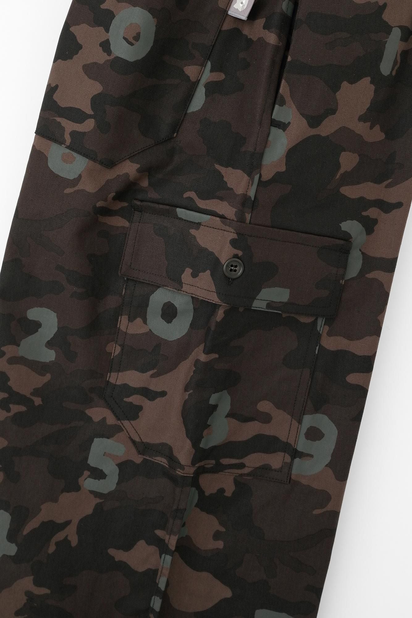 【net限定】コットンキャンバス カーゴパンツ／camo SO-SU-U 銀煤竹（ぎんすすたけ）