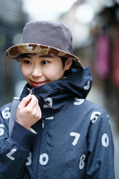 リネンツイル リバーシブル BIKE HAT／duck hunter camo SO-SU-U 白茶（しらちゃ）