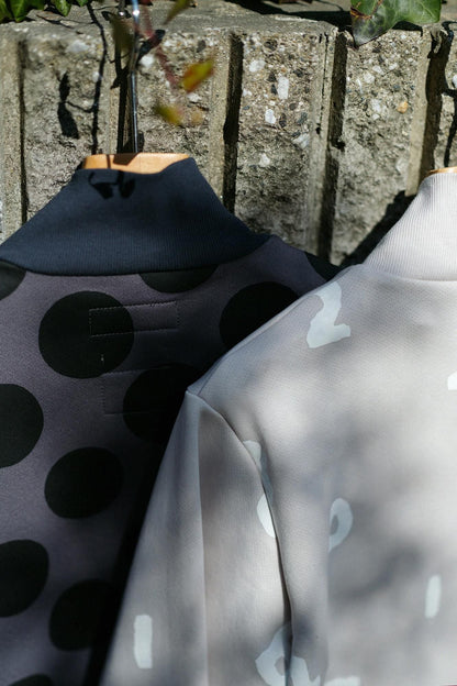 【net限定】ラッチパイルニット ZIP UP BIKEブルゾン／グレー×KPD