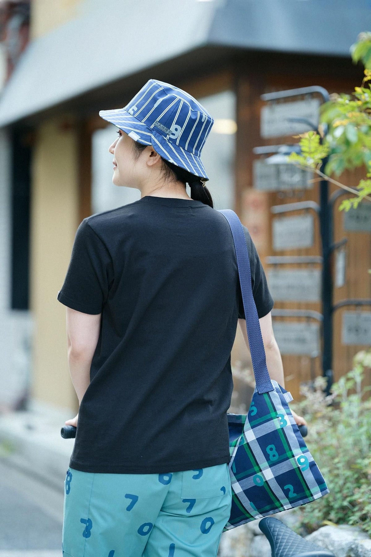 半袖 ポケットTシャツ[5.0]／ブラック×SO-SU-U昆2（こん）