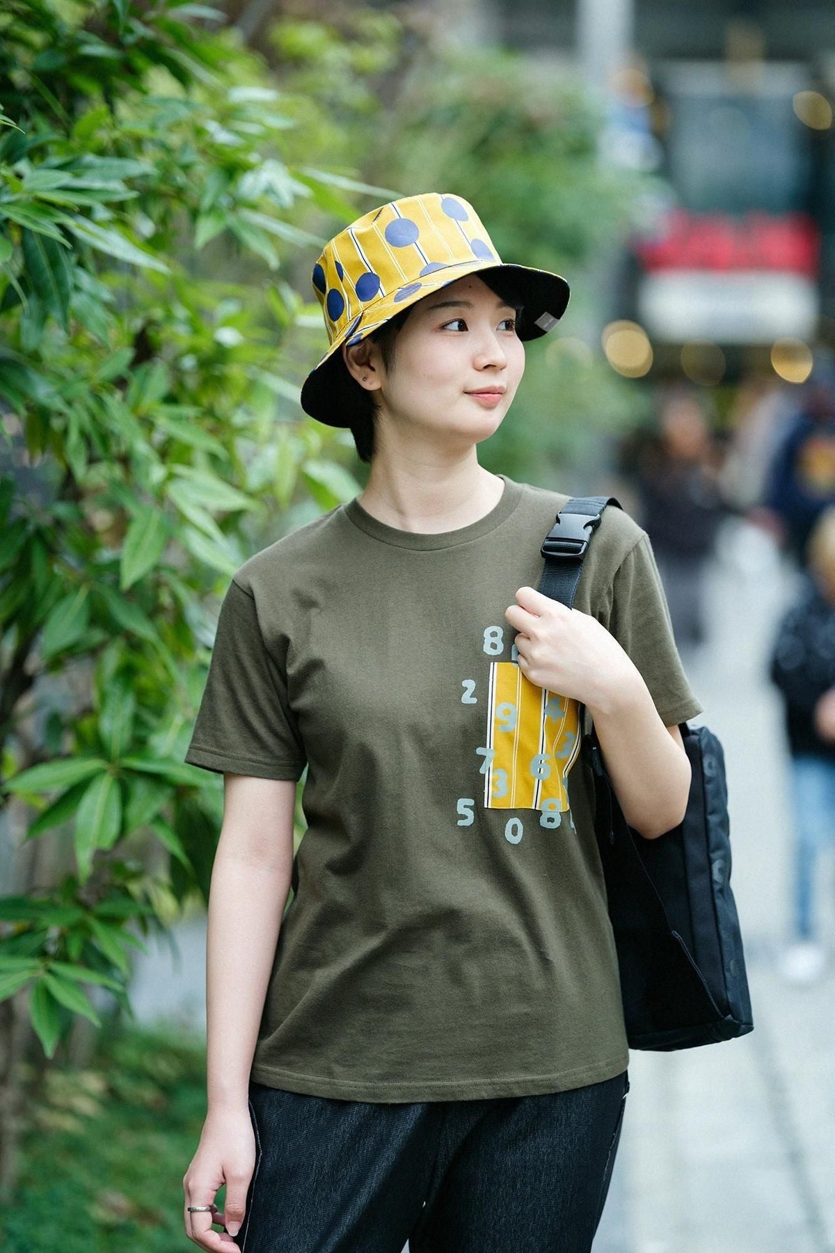 サテンストライプ リバーシブル BIKE HAT／すいぎょく 山吹茶（やまぶきちゃ）
