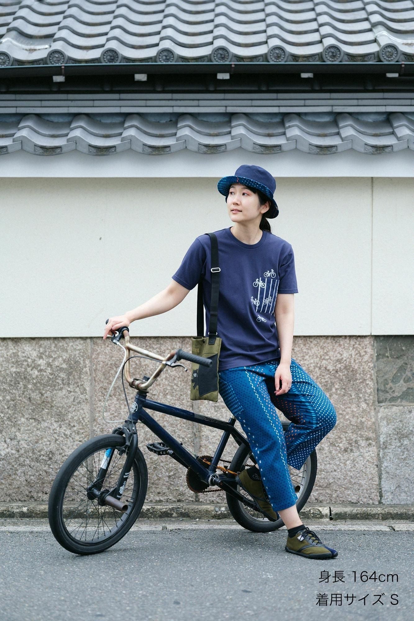 【net限定】半袖 ポケットTシャツ[5.0]／メトロブルー×チャリンチャリン