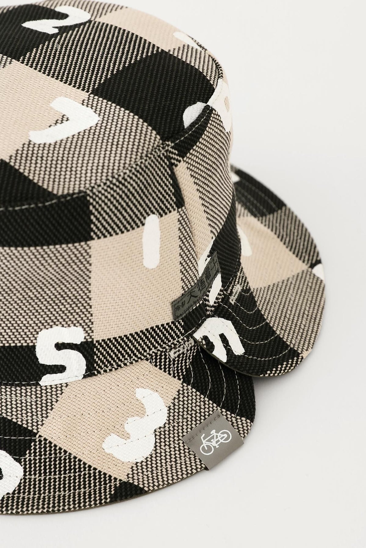 ヘビーツイルチェック リバーシブル BIKE HAT／SO-SU-U アイボリー