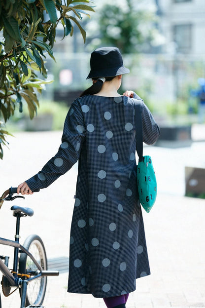 ウールサッカー BIKEワンピース／すいぎょくマーラ グレーブラックチェック