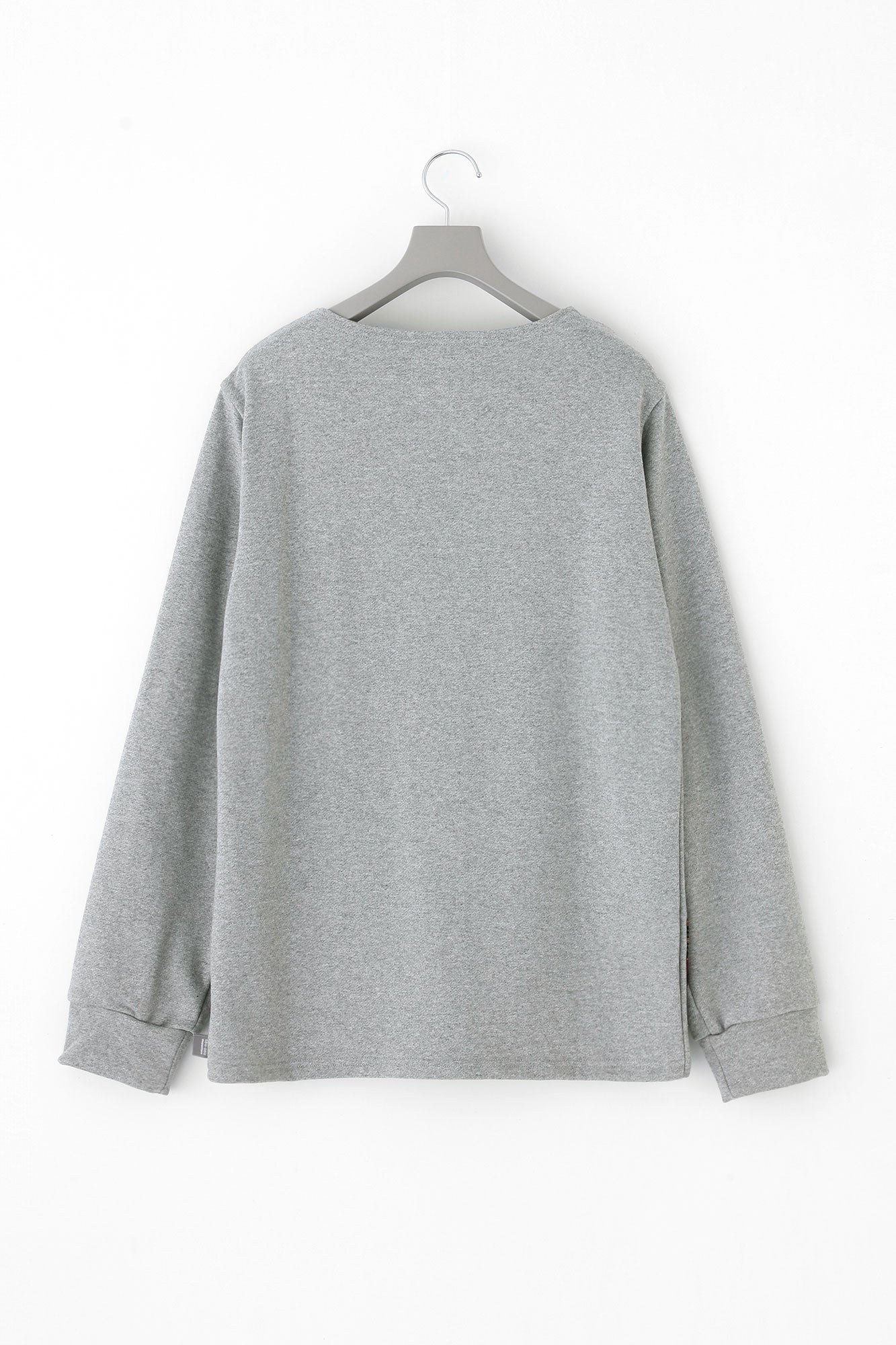 【net限定】裏毛 ボートネックスウェットシャツ／ヘザーグレー×レッドJQ
