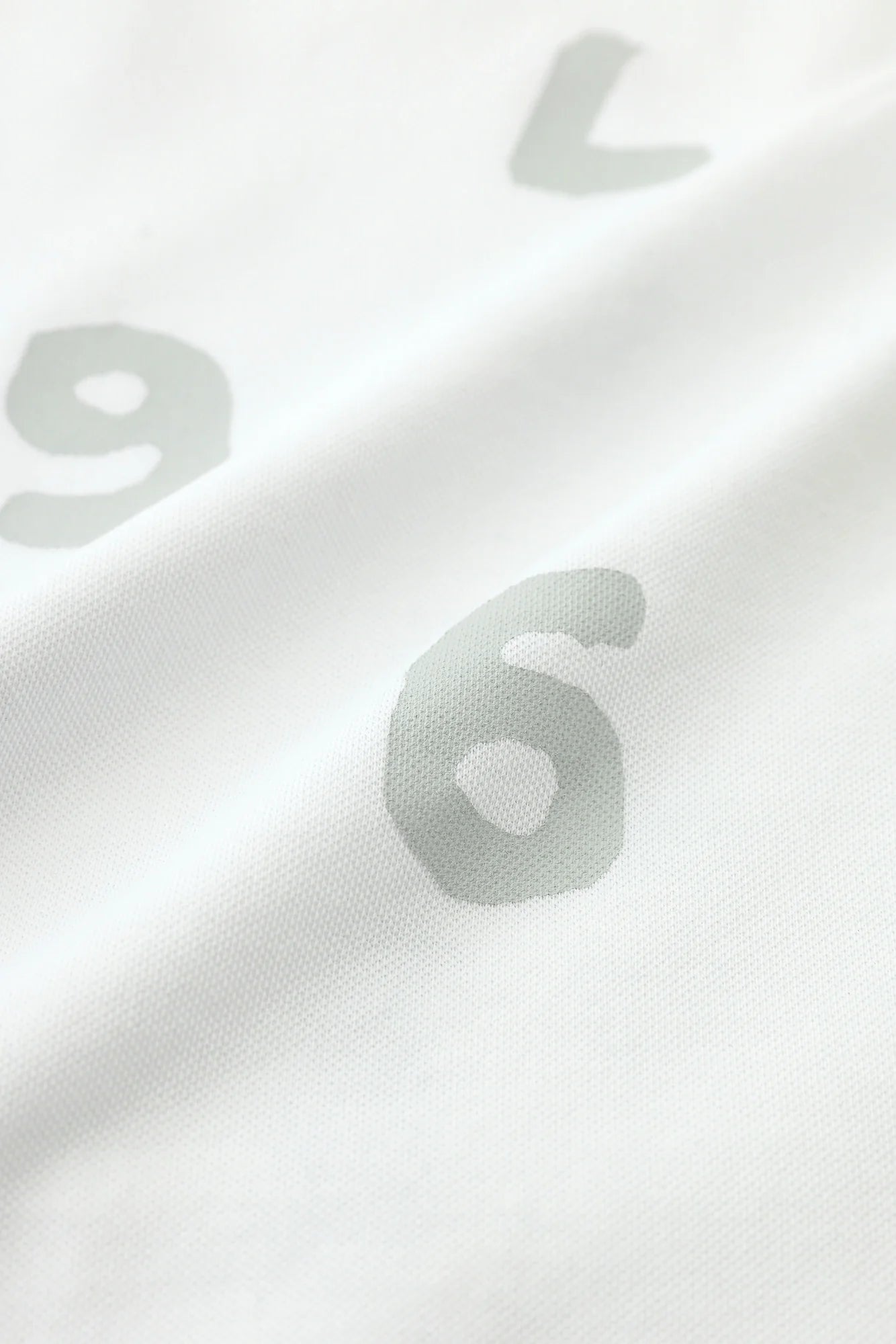 C/CM(R) カノコニット 型ぬきTシャツ／SO-SU-U 上下（しょうか）と余白（よはく） ホワイト