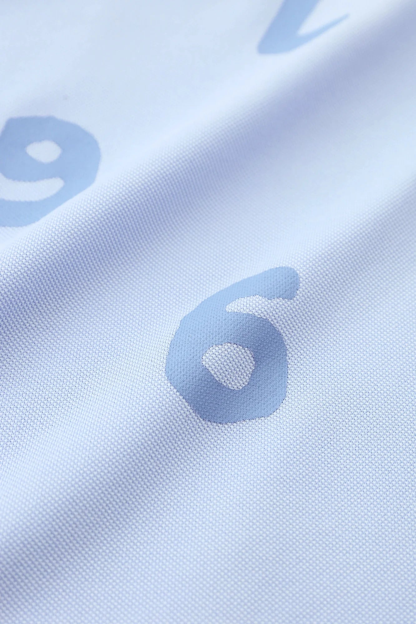 C/CM(R) カノコニット 型ぬきTシャツ／SO-SU-U 上下（しょうか）と余白（よはく） スカイブルー