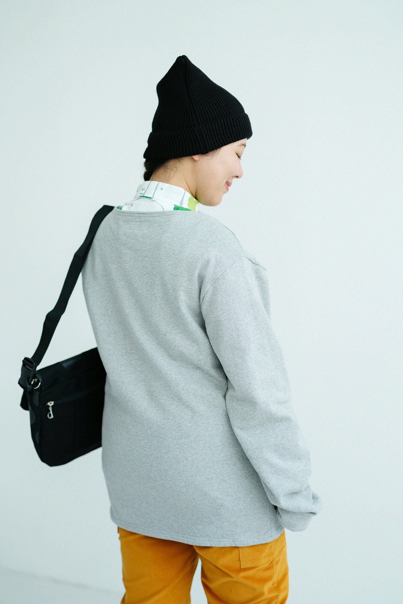 【net限定】裏毛 ボートネックスウェットシャツ／ヘザーグレー×ブラウンJQ