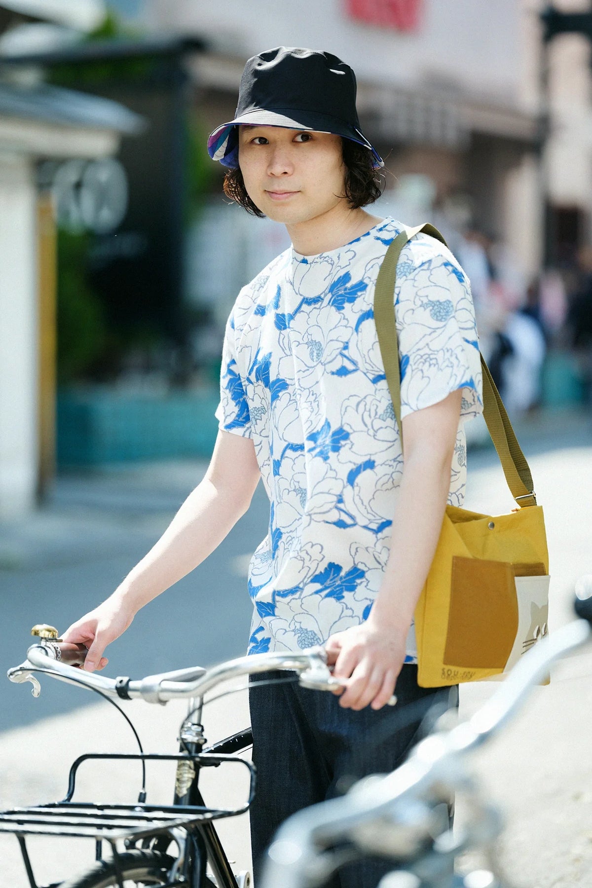 ストレッチツイル リバーシブル BIKE HAT／たがいちがい▲
