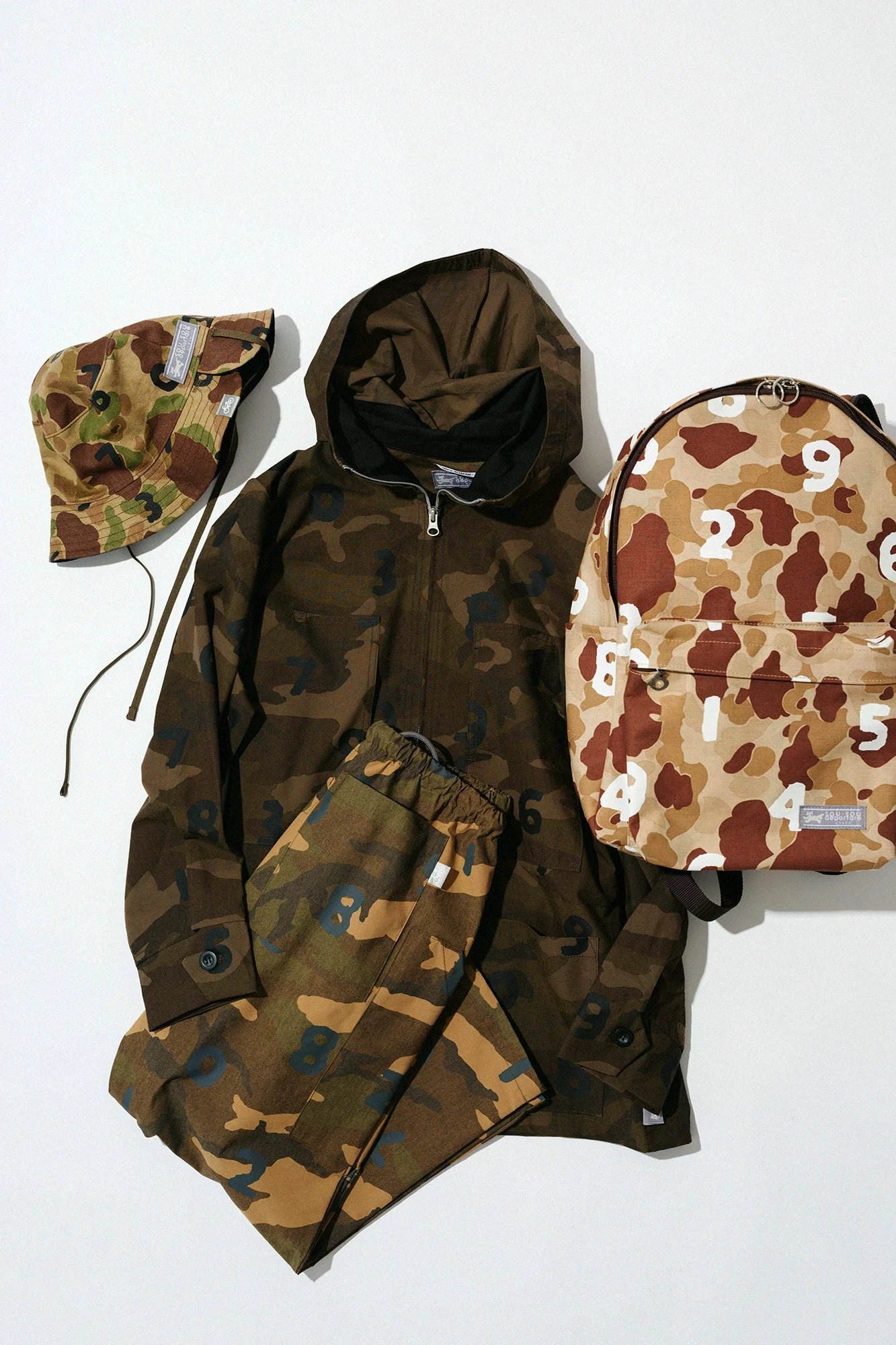 リネンツイル リバーシブル BIKE HAT／duck hunter camo SO-SU-U 空五倍子色（うつふしいろ）
